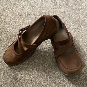 Dansko brown Maryjane shoes